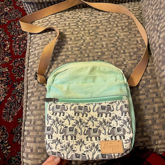 elephant purse - Picture 1 of 4